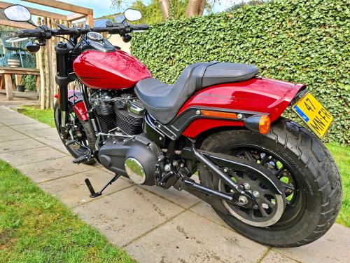 HARLEY DAVIDSON FAT BOB 114 (2020) foto 16