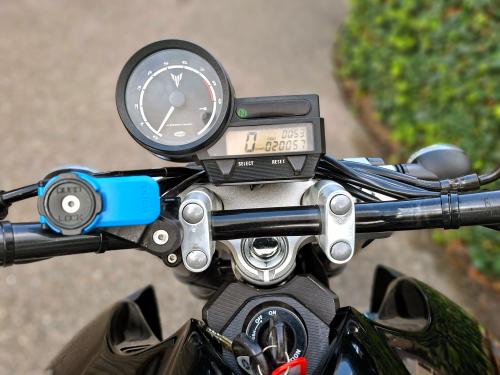 YAMAHA MT 03 (2009) foto 22