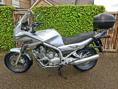 YAMAHA XJ 900S (2002)