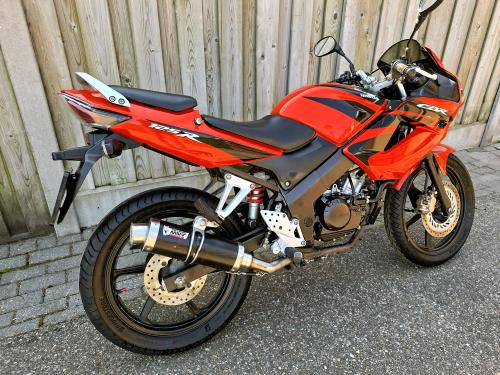 HONDA CBR125R (2009) foto 3
