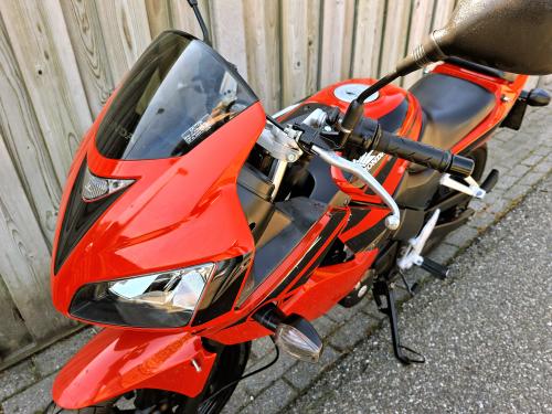 HONDA CBR125R (2009) foto 14