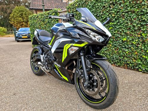 KAWASAKI NINJA 650 (2021) foto 2