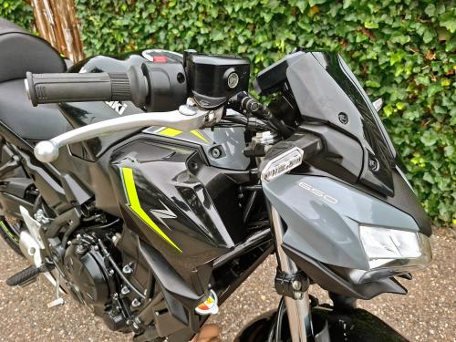 KAWASAKI Z650 (2024) foto 3