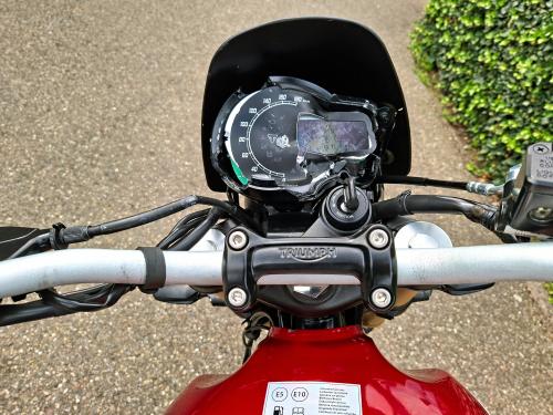 TRIUMPH SPEED 400 (2026) foto 19