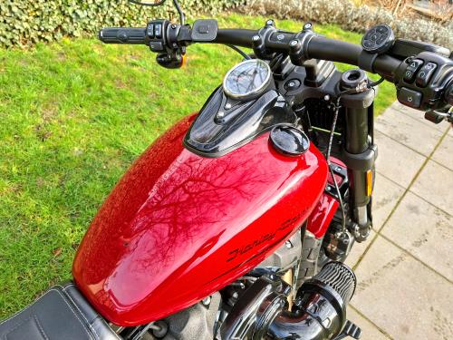 HARLEY DAVIDSON FAT BOB 114 (2020) foto 9